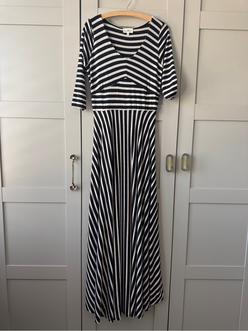 Puella for Anthropologie Black & Ivory Striped V-Neck Maxi Dress Chevron Bodice